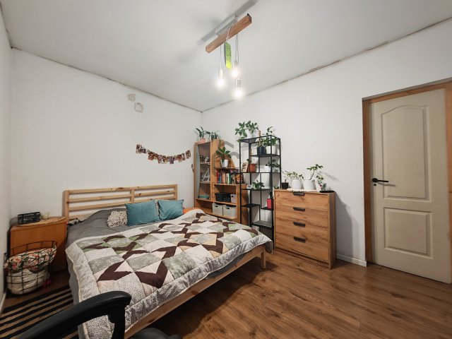 Eladó családi ház, Magyaralmáson 23 M Ft, 2 szobás