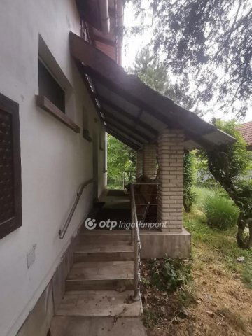 Eladó családi ház, Békéscsabán 45 M Ft, 5 szobás