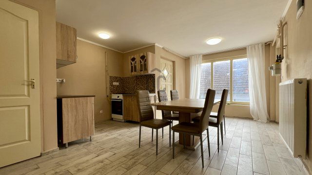 Eladó családi ház, Pakson 43 M Ft, 3 szobás