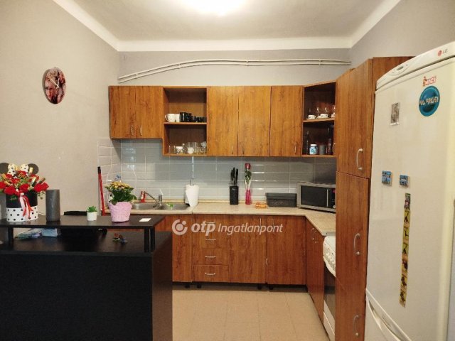 Eladó ikerház, Velényen 15.5 M Ft, 1+1 szobás