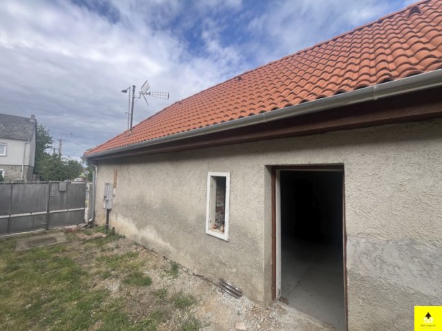 Eladó családi ház, Bükön 31 M Ft, 1 szobás
