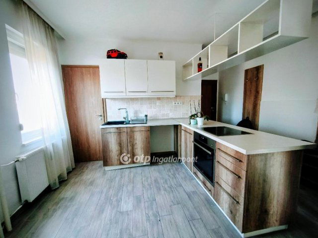 Eladó téglalakás, Budapesten, XI. kerületben 95 M Ft, 2 szobás