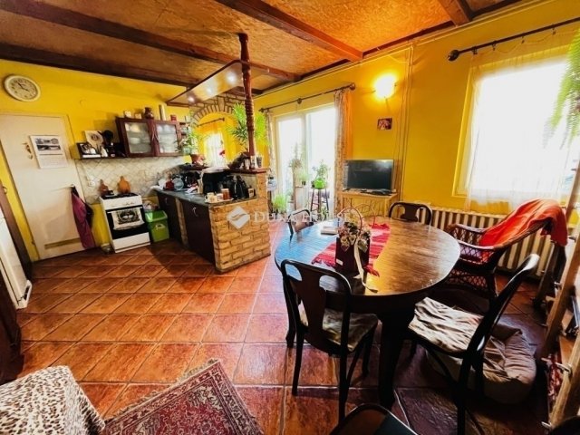 Eladó családi ház, Sülysápon 65 M Ft, 3 szobás