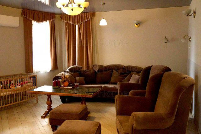 Eladó családi ház, Siófokon 599 M Ft, 6 szobás