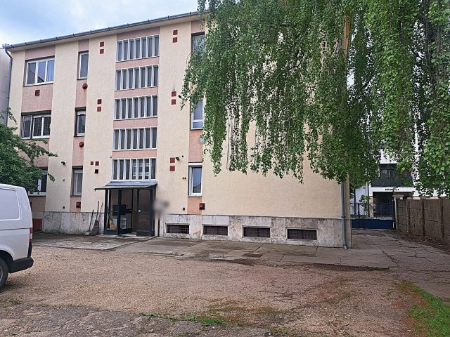 Eladó téglalakás, Nyíregyházán, Báthori utcában 47 M Ft