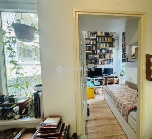 Eladó téglalakás, Budapesten, II. kerületben 126 M Ft, 3 szobás