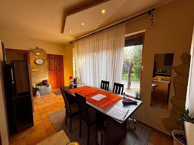 Eladó családi ház, Budapesten, XV. kerületben 147.9 M Ft