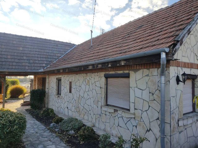 Eladó családi ház, Albertirsán 54.9 M Ft, 2+1 szobás