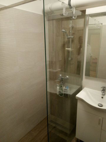 Kiadó téglalakás, albérlet, Debrecenben 370 E Ft / hó, 3 szobás