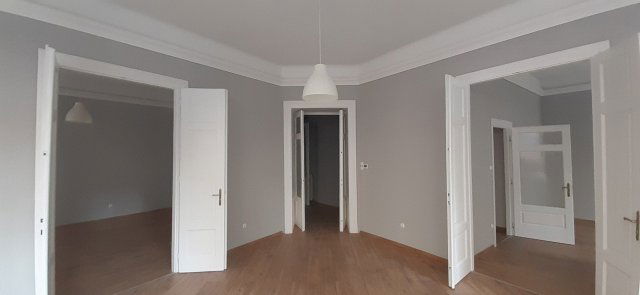 Kiadó téglalakás, albérlet, Budapesten, V. kerületben, 3 szobás