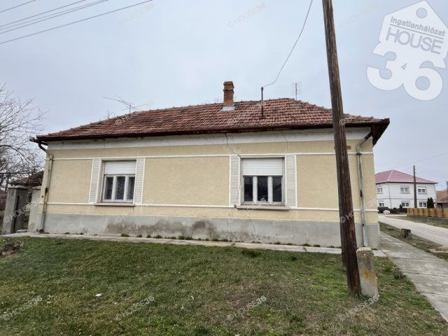 Eladó családi ház, Fülöpszálláson 14.9 M Ft, 4 szobás