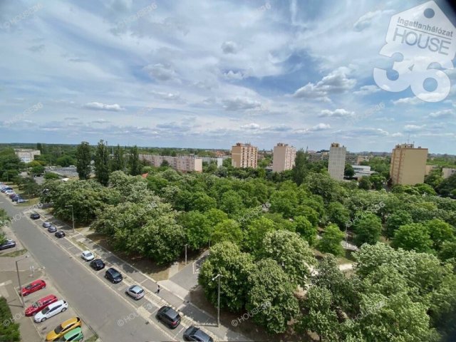 Eladó panellakás, Kecskeméten 46.5 M Ft, 2 szobás