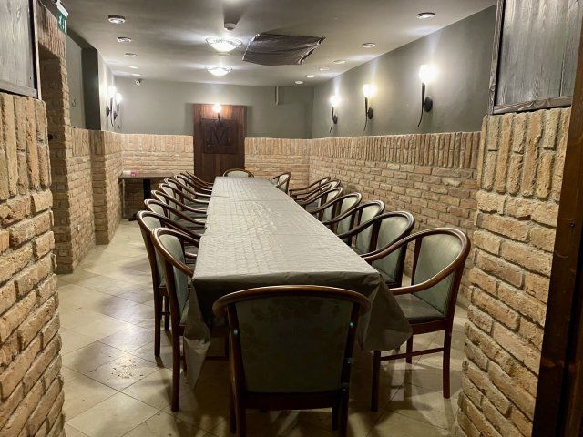 Eladó üzlethelyiség, Győrött 650 M Ft / költözzbe.hu