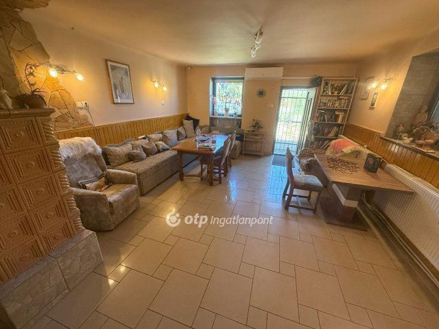 Eladó családi ház, Tiszakécskén 86 M Ft, 3 szobás