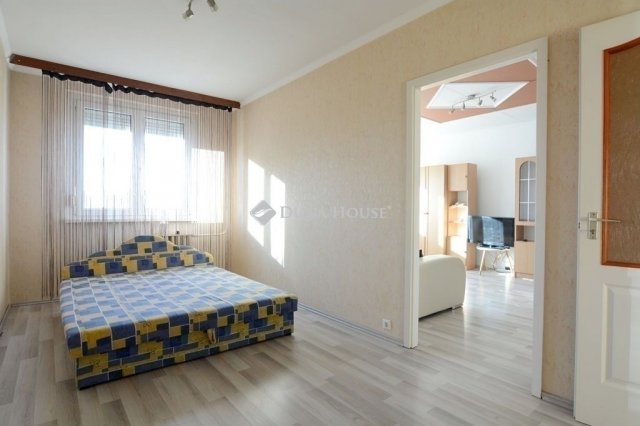 Eladó panellakás, Kecskeméten 43.9 M Ft, 2 szobás