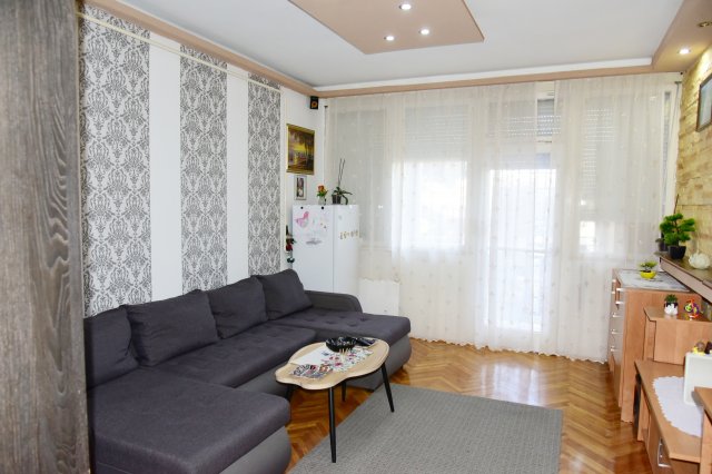 Eladó téglalakás, Debrecenben 69 M Ft, 2 szobás