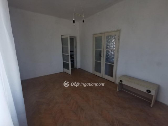 Eladó ikerház, Mélykúton 22.9 M Ft, 3 szobás
