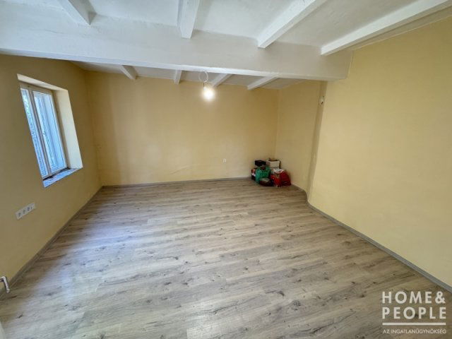 Eladó családi ház, Hódmezővásárhelyen 13 M Ft, 1 szobás