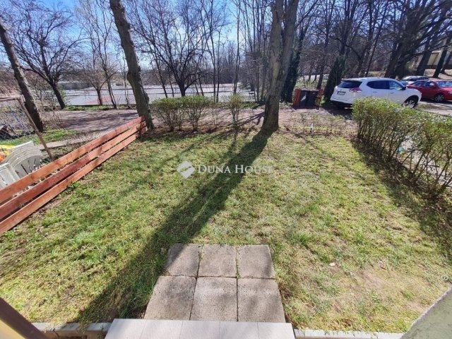 Kiadó téglalakás, albérlet, Balatonfűzfőn 160 E Ft / hó