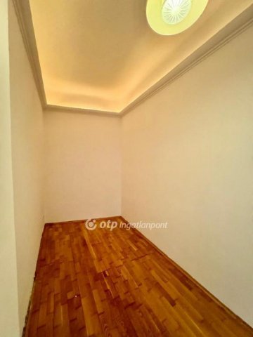 Eladó téglalakás, Budapesten, II. kerületben 125 M Ft, 3 szobás