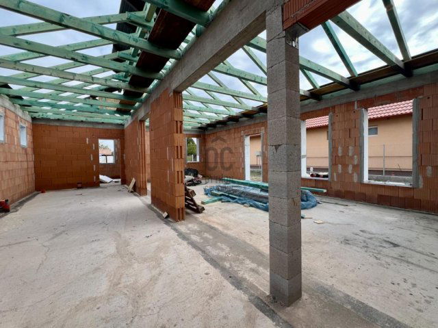 Eladó ikerház, Monoron 95 M Ft, 4 szobás / költözzbe.hu