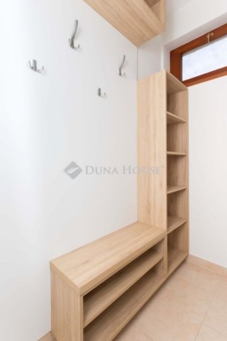 Eladó téglalakás, Kecskeméten 129.99 M Ft, 4 szobás