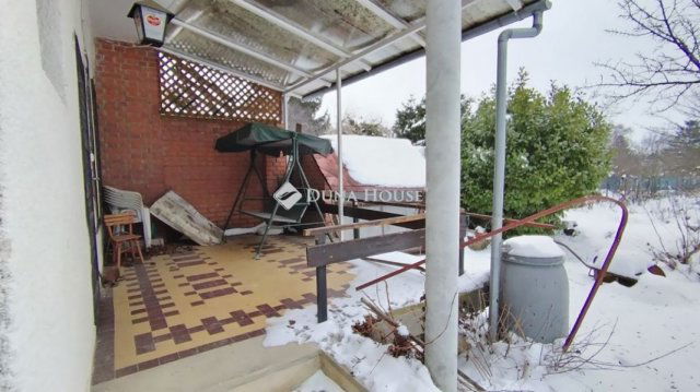 Eladó nyaraló, Balatonakarattyán 39.5 M Ft, 1+3 szobás