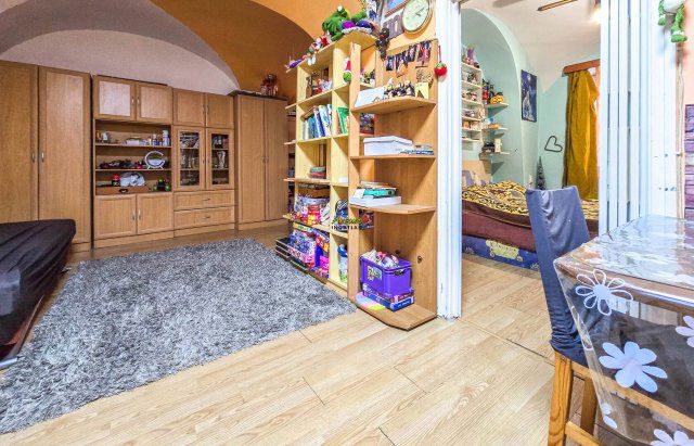 Eladó téglalakás, Sopronban 54.9 M Ft, 2+1 szobás