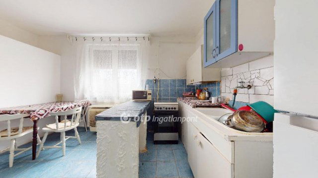 Eladó családi ház, Geszteréden 23.5 M Ft, 3 szobás