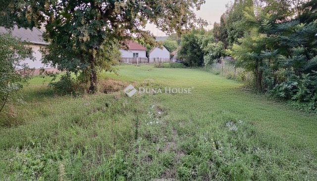 Eladó telek, Alcsútdobozon 25 M Ft / költözzbe.hu