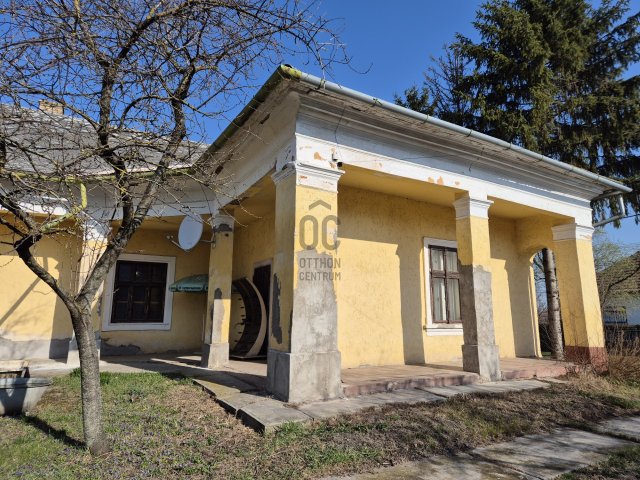 Eladó családi ház, Poroszlón 39.5 M Ft, 3 szobás