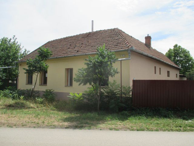 Eladó családi ház, Kevermesen 12.5 M Ft, 4 szobás