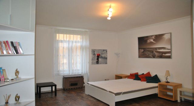 Eladó téglalakás, Budapesten, II. kerületben 69 M Ft, 1 szobás