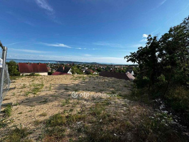 Eladó telek, Balatonfüreden 129 M Ft / költözzbe.hu