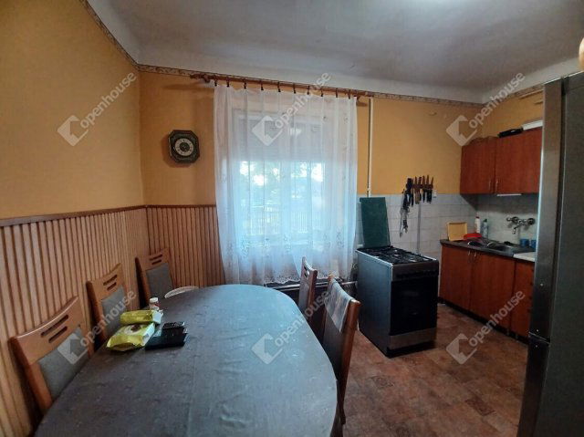 Eladó családi ház, Debrecenben 47 M Ft, 2 szobás