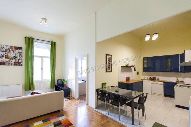 Eladó téglalakás, Budapesten, V. kerületben 187 M Ft, 3 szobás