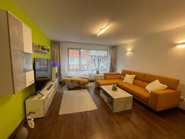 Kiadó téglalakás, albérlet, Budapesten, VI. kerületben