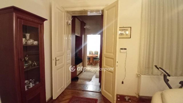 Eladó téglalakás, Budapesten, VI. kerületben 149.9 M Ft