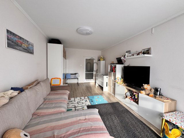 Eladó panellakás, Budapesten, III. kerületben 74.9 M Ft, 3 szobás