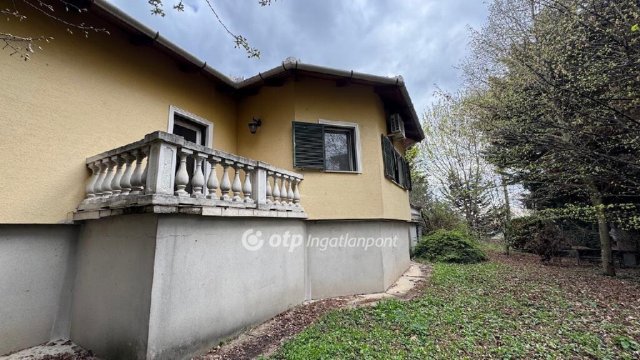 Eladó családi ház, Érden 179.9 M Ft, 4 szobás