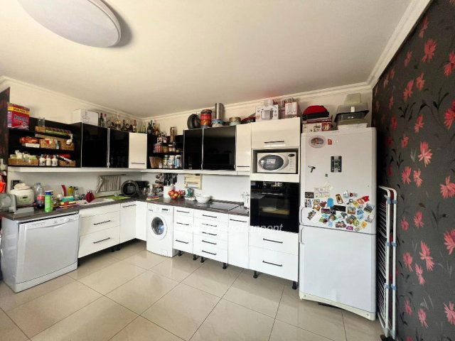 Eladó családi ház, Budapesten, XXI. kerületben 124.9 M Ft