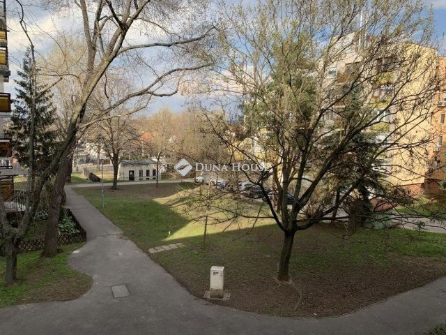 Eladó panellakás, Budapesten, XVI. kerületben 71 M Ft, 2 szobás