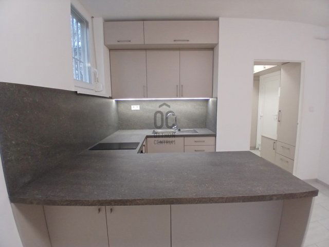 Eladó téglalakás, Budapesten, XI. kerületben 59.9 M Ft, 1 szobás