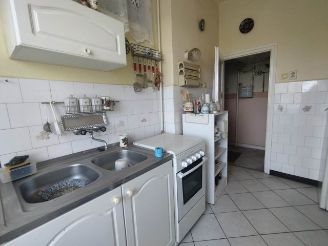 Eladó téglalakás, Miskolcon 27 M Ft, 2 szobás