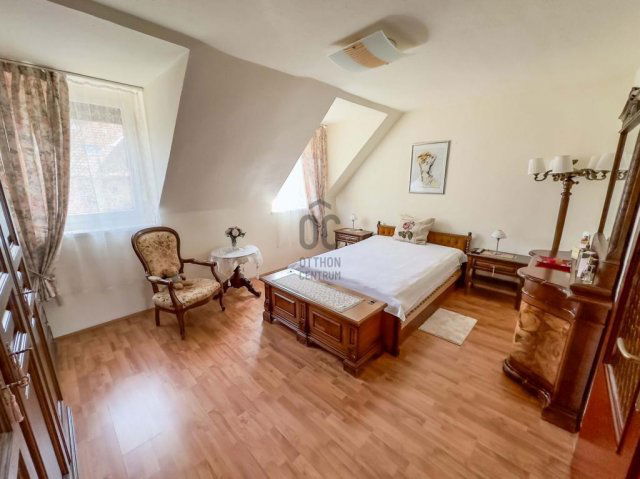 Eladó sorház, Budapesten, XVIII. kerületben 109.9 M Ft, 3 szobás