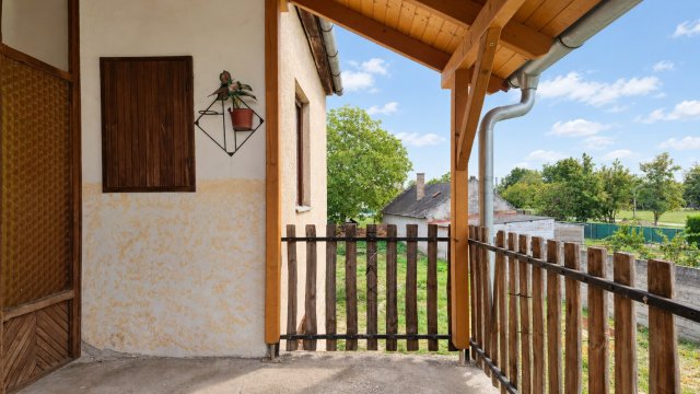 Eladó családi ház, Dunakilitin 44.99 M Ft, 3 szobás