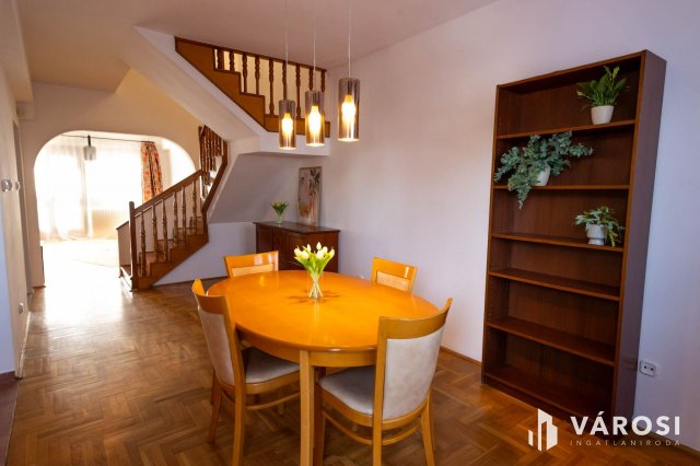 Eladó téglalakás, Debrecenben 144.9 M Ft, 5 szobás