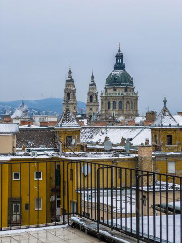 Eladó téglalakás, Budapesten, VII. kerületben 215.5 M Ft