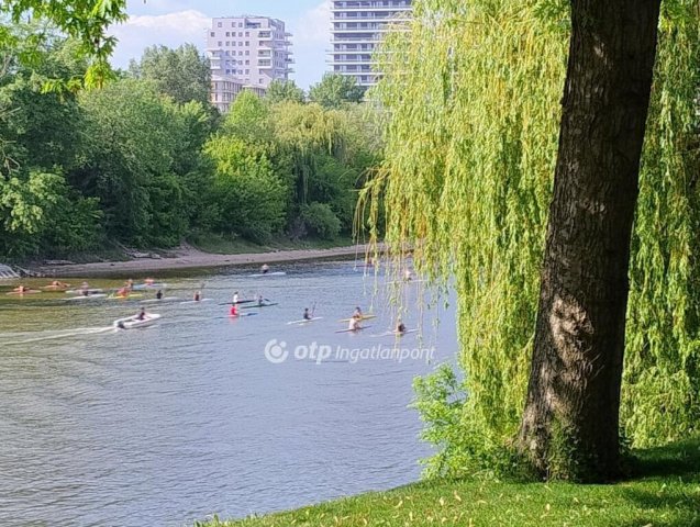 Eladó téglalakás, Budapesten, XI. kerületben 107.5 M Ft