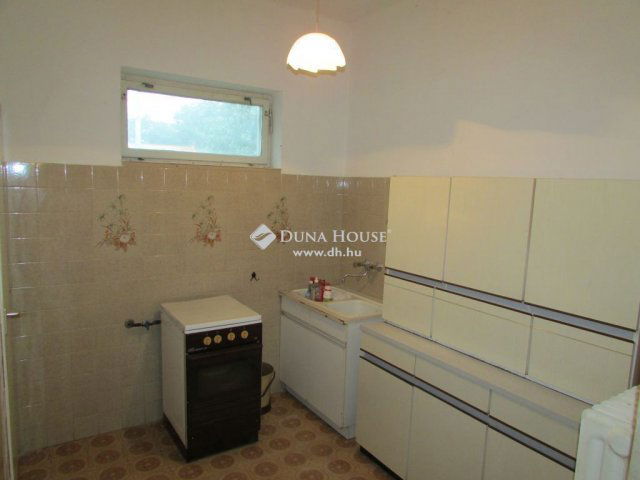 Eladó családi ház, Monoron 91 M Ft, 4 szobás
